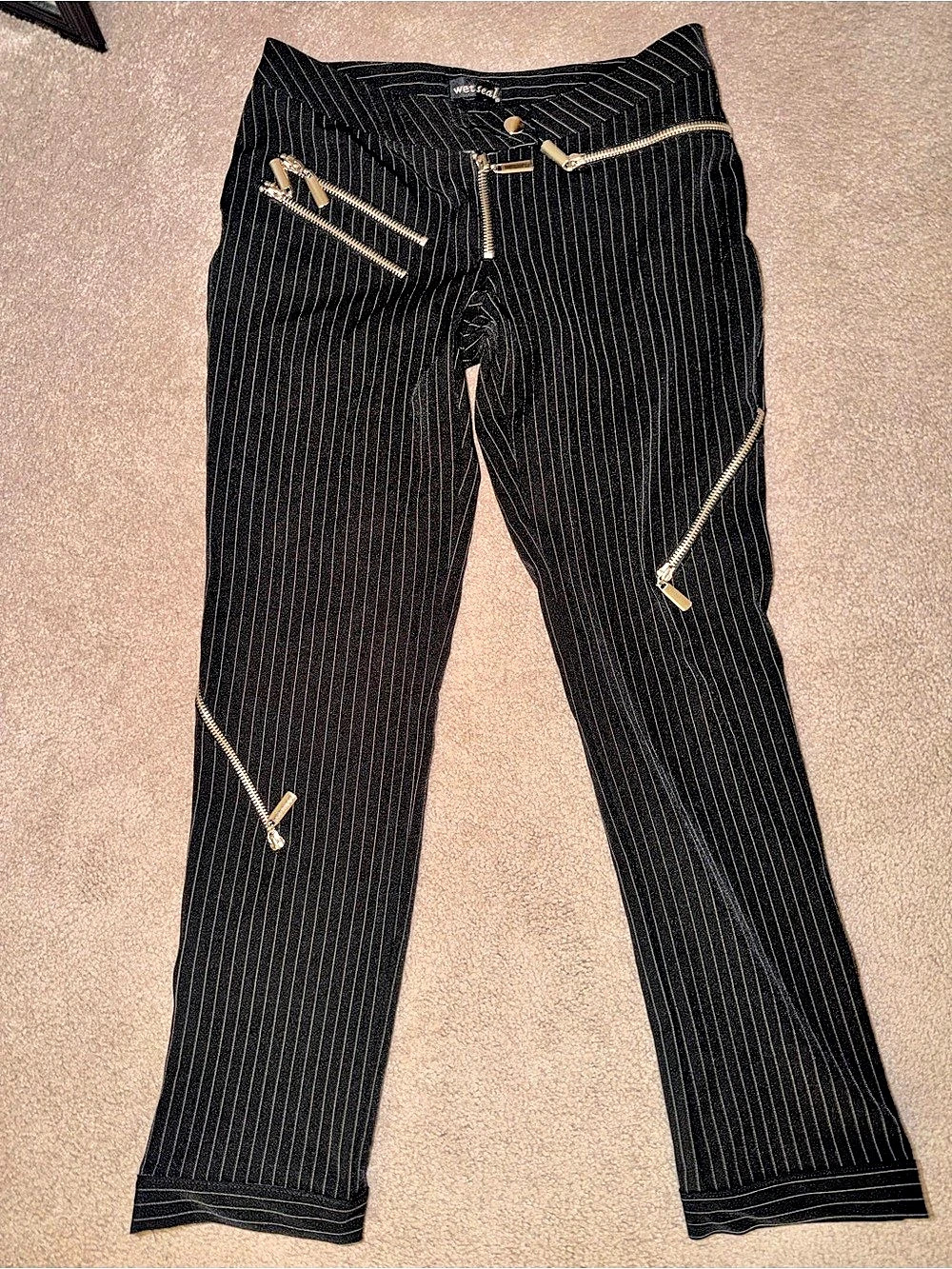 Wet Seal Punk/ grunge Pin Stripe Zipper Accent Pants EUC